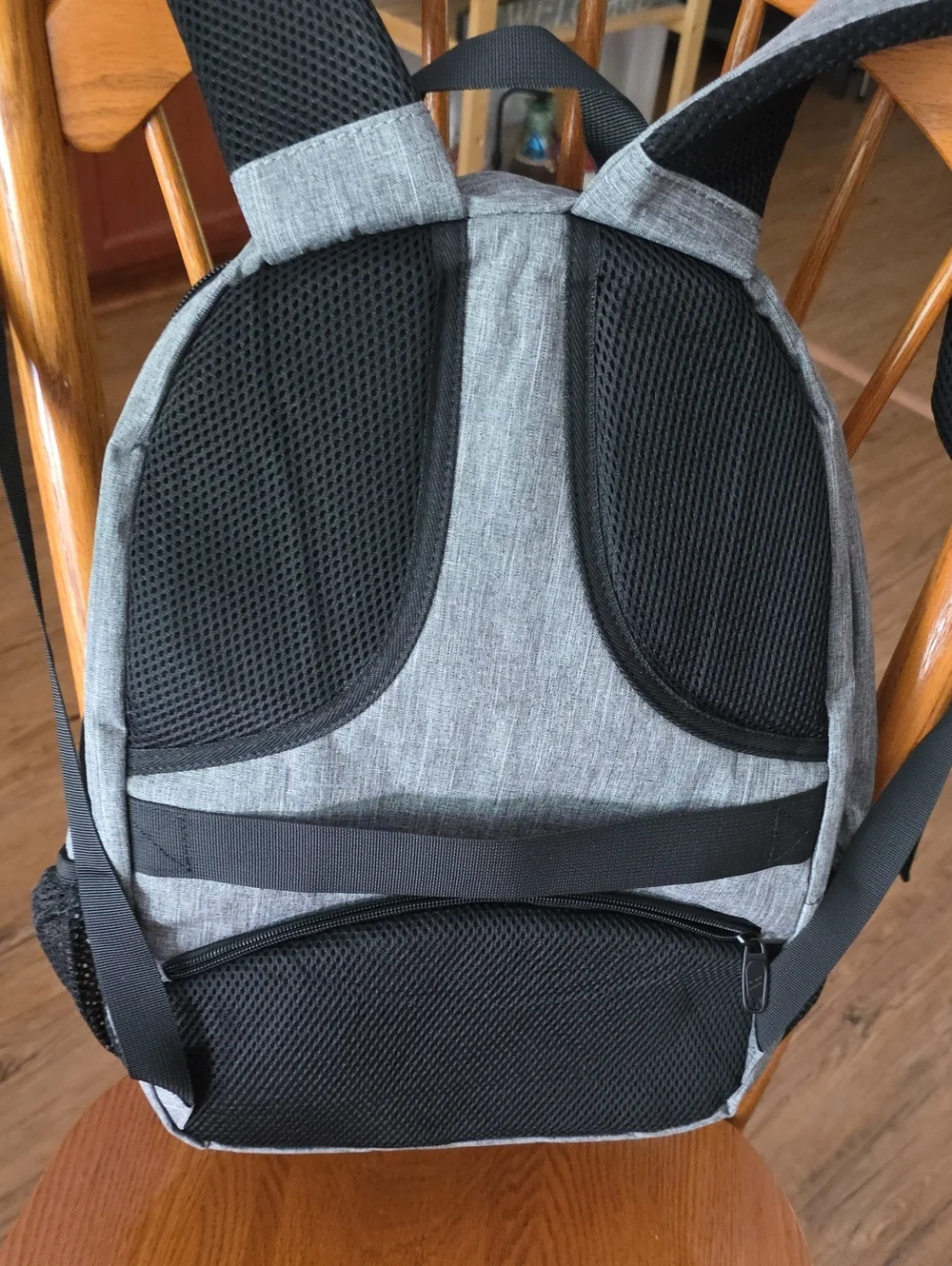 Matein Men's Grey Everyday Backpack with Multiple Compartments